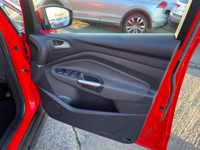 2017 Ford Grand C-Max