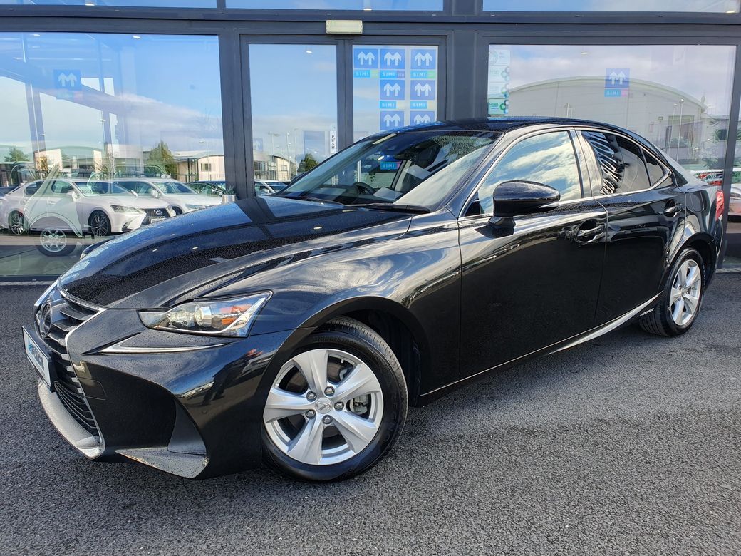 2016 Lexus IS 300h