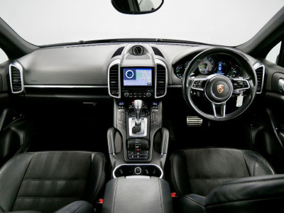 2017 Porsche Cayenne