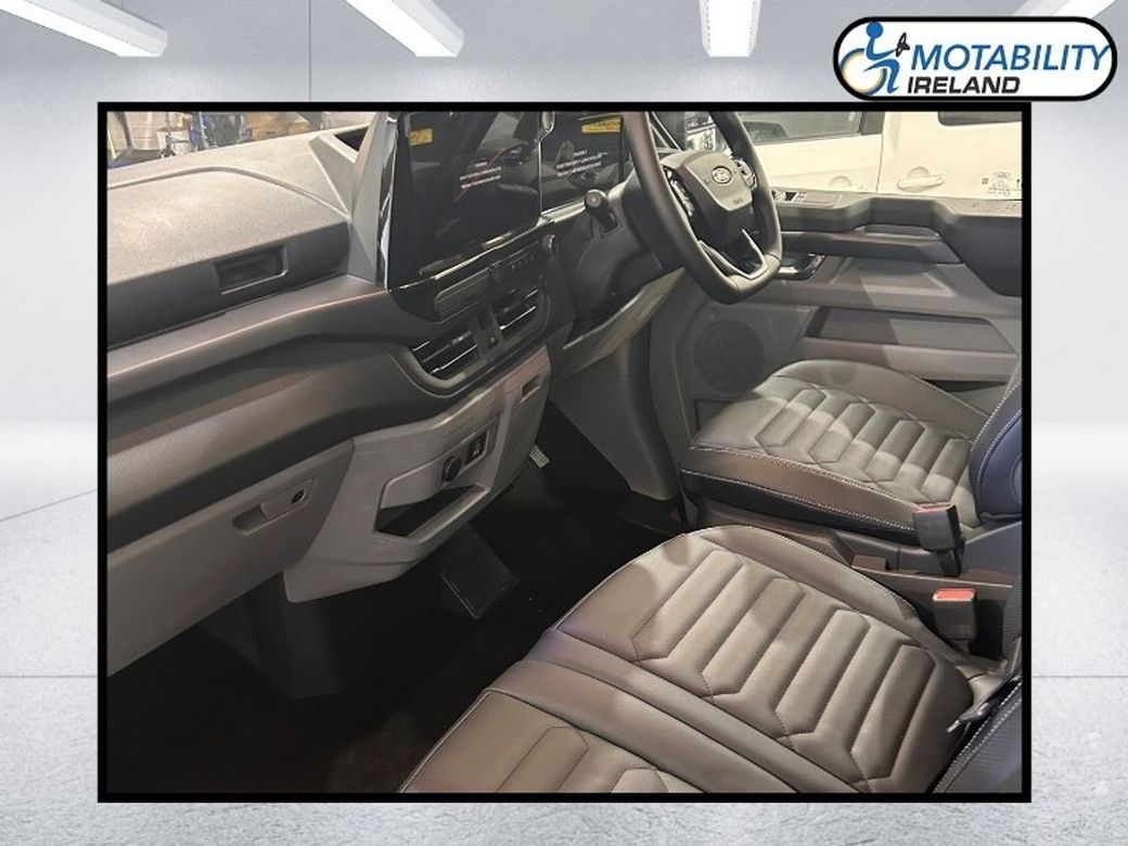 2026 Ford Tourneo Custom