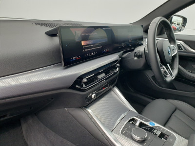 2025 BMW i4