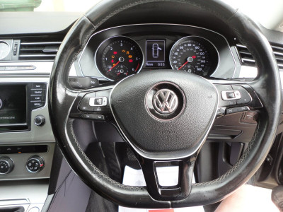 2017 Volkswagen Passat
