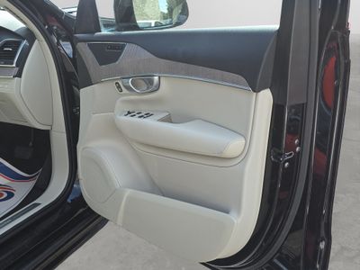 2023 Volvo XC90
