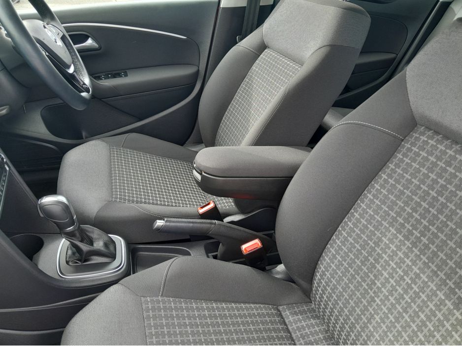 2016 Volkswagen Polo