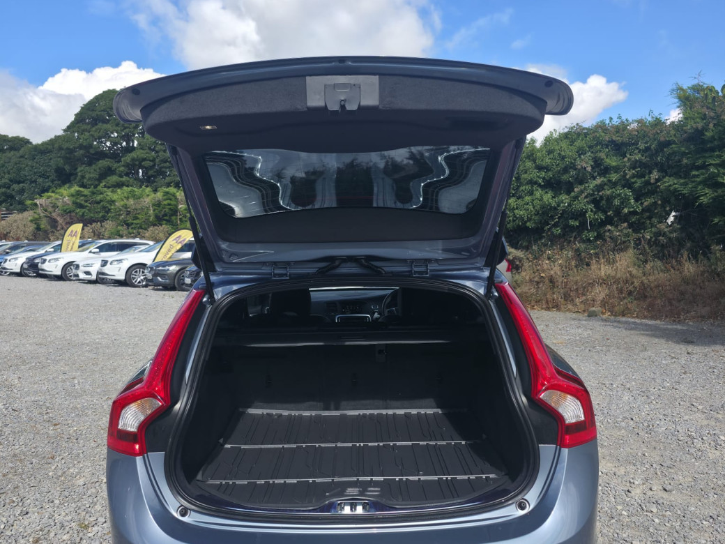2017 Volvo V60