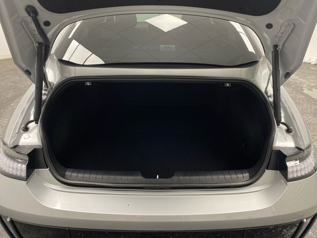2024 Hyundai Ioniq 6