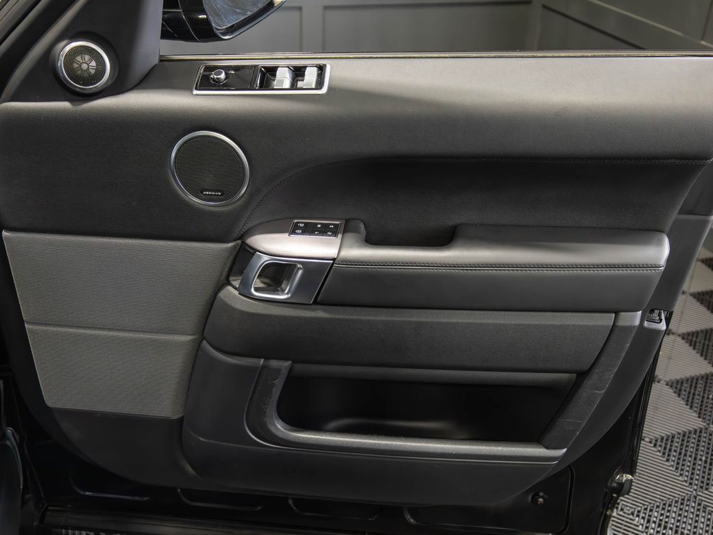 2021 Land Rover Range Rover Sport