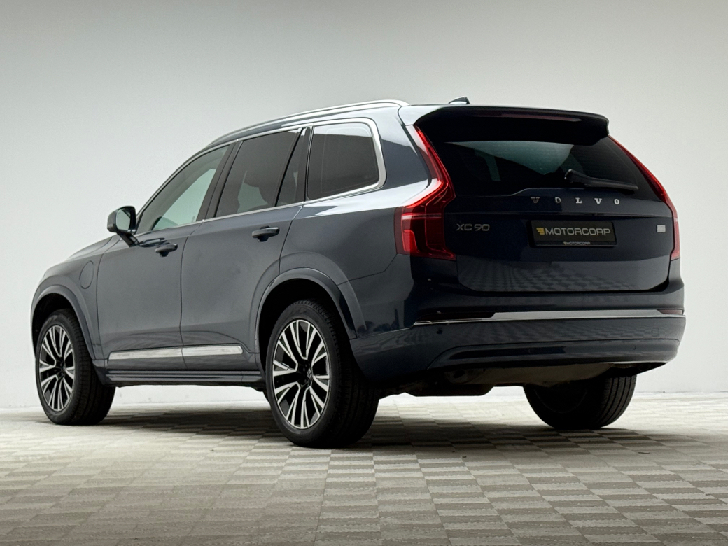 2022 Volvo XC90