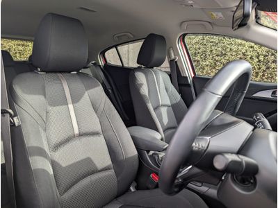 2019 Mazda Axela