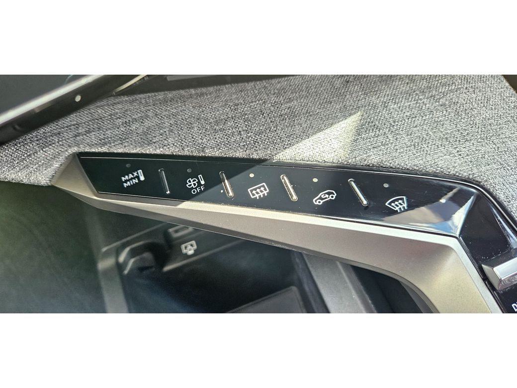 2025 Peugeot 5008