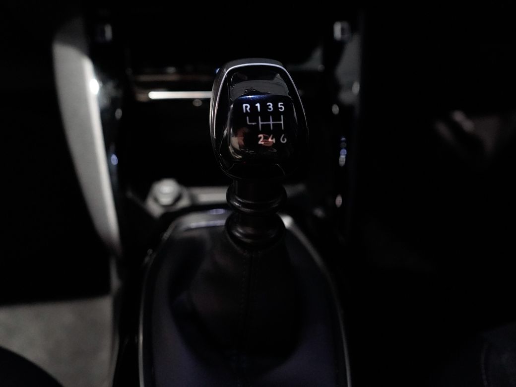 2025 Peugeot 2008