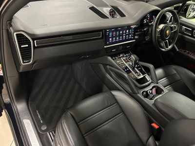 2023 Porsche Cayenne