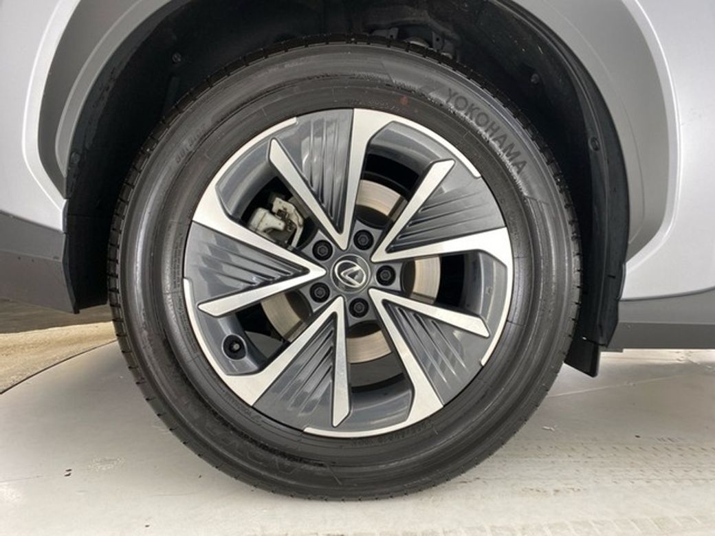 2025 Lexus RZ