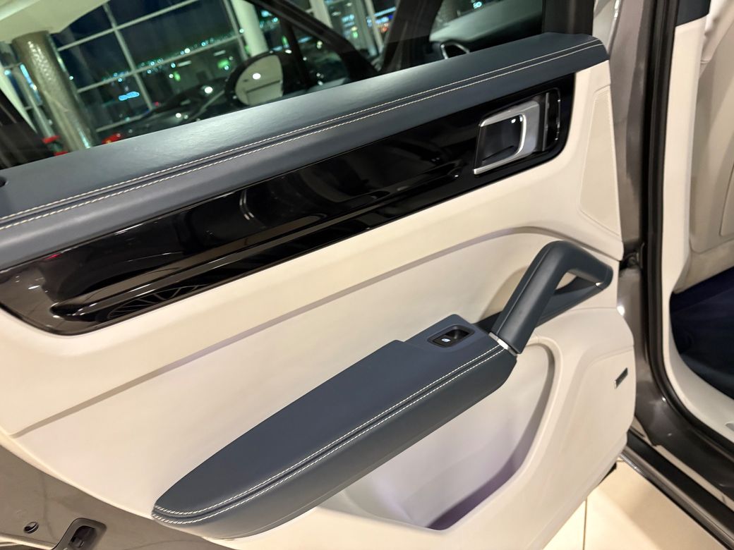 2020 Porsche Cayenne