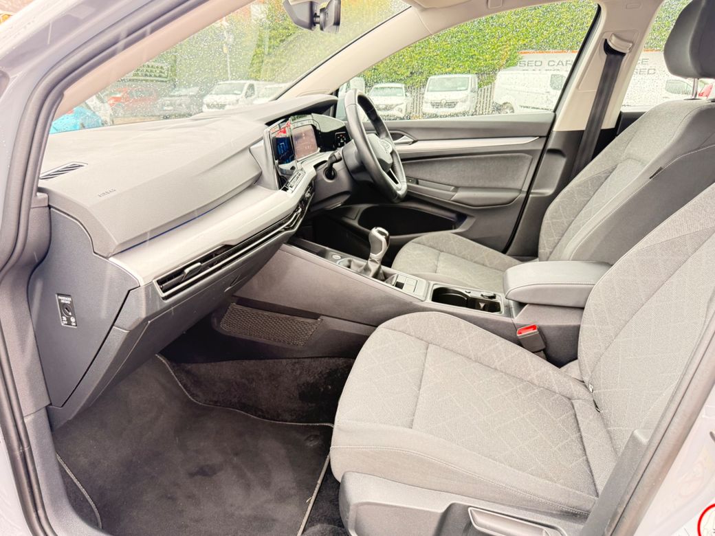 2024 Volkswagen Golf