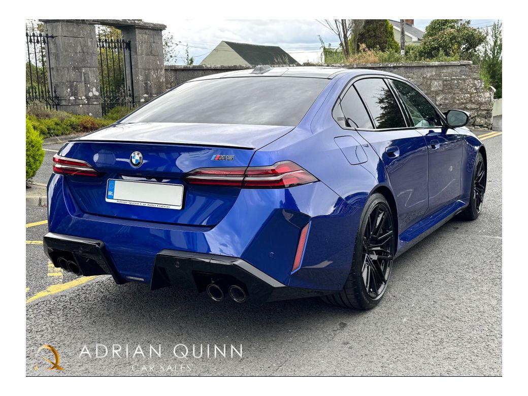 2025 BMW M5