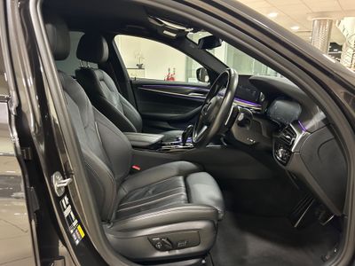 2021 BMW 5 Series
