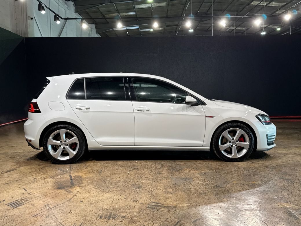 2017 Volkswagen Golf
