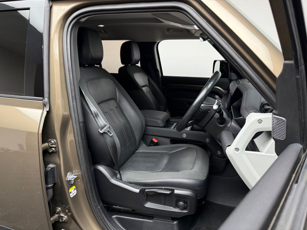 2020 Land Rover Defender