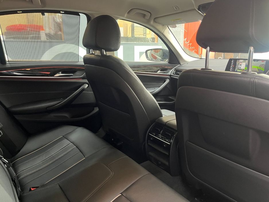2017 BMW 5 Series