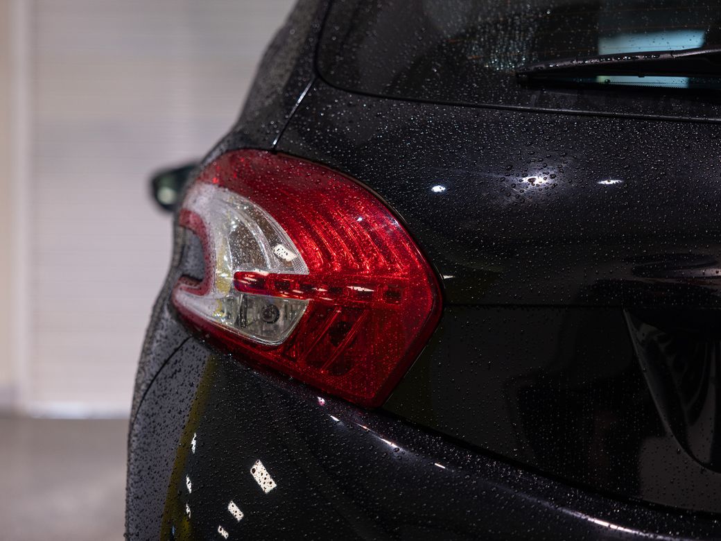 2013 Peugeot 208
