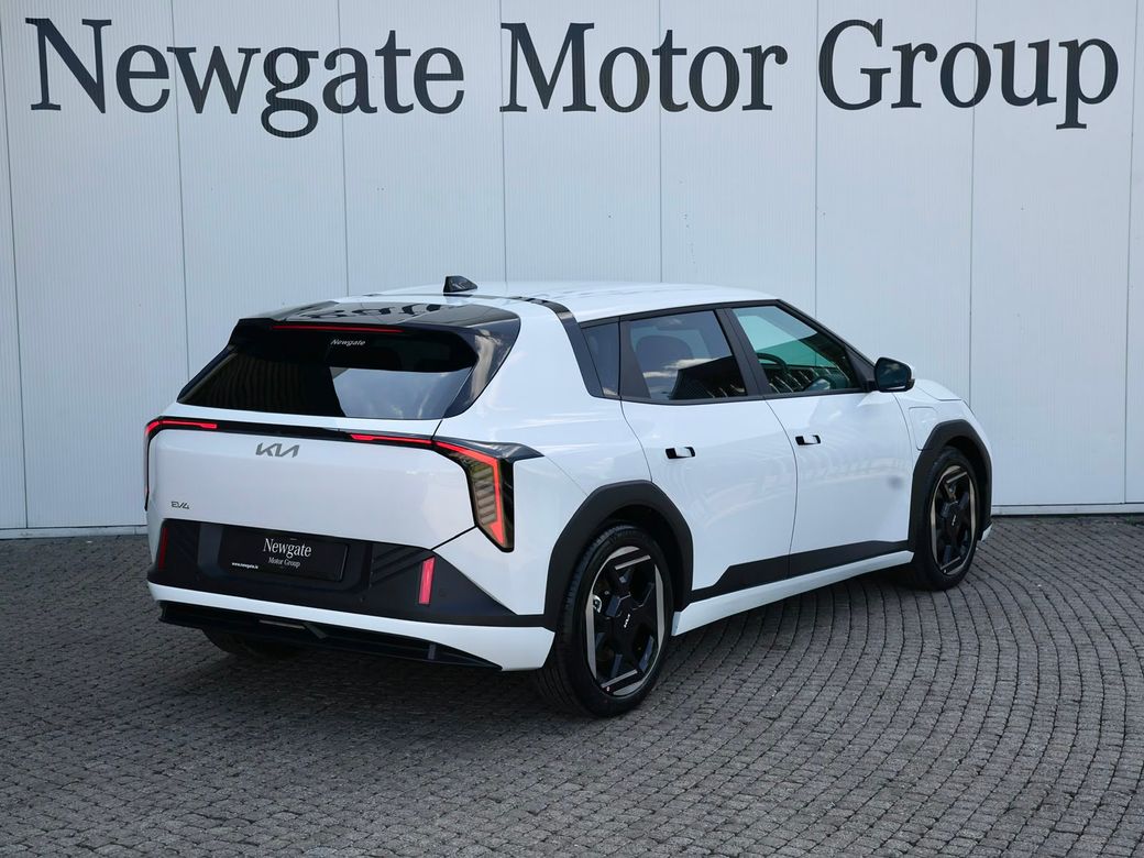 2026 Kia EV4