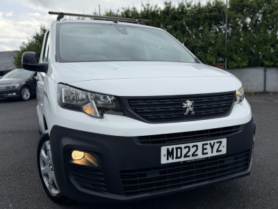 2022 Peugeot Partner