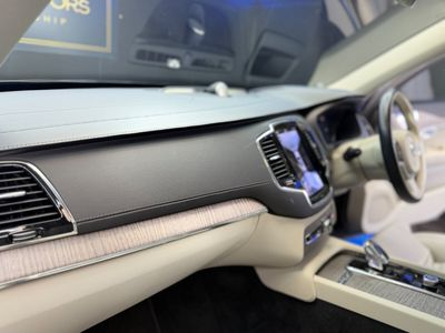 2023 Volvo XC90