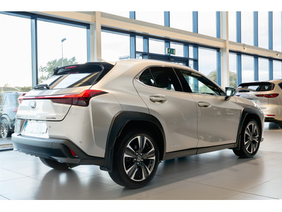 2022 Lexus UX 200H