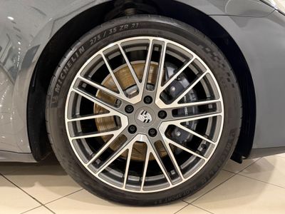 2025 Porsche Panamera