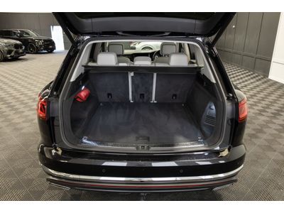 2020 Volkswagen Touareg