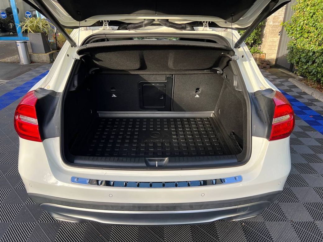2015 Mercedes-Benz GLA Class