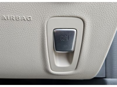 2019 Mercedes-Benz E 220