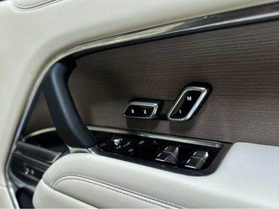 2025 Land Rover Range Rover