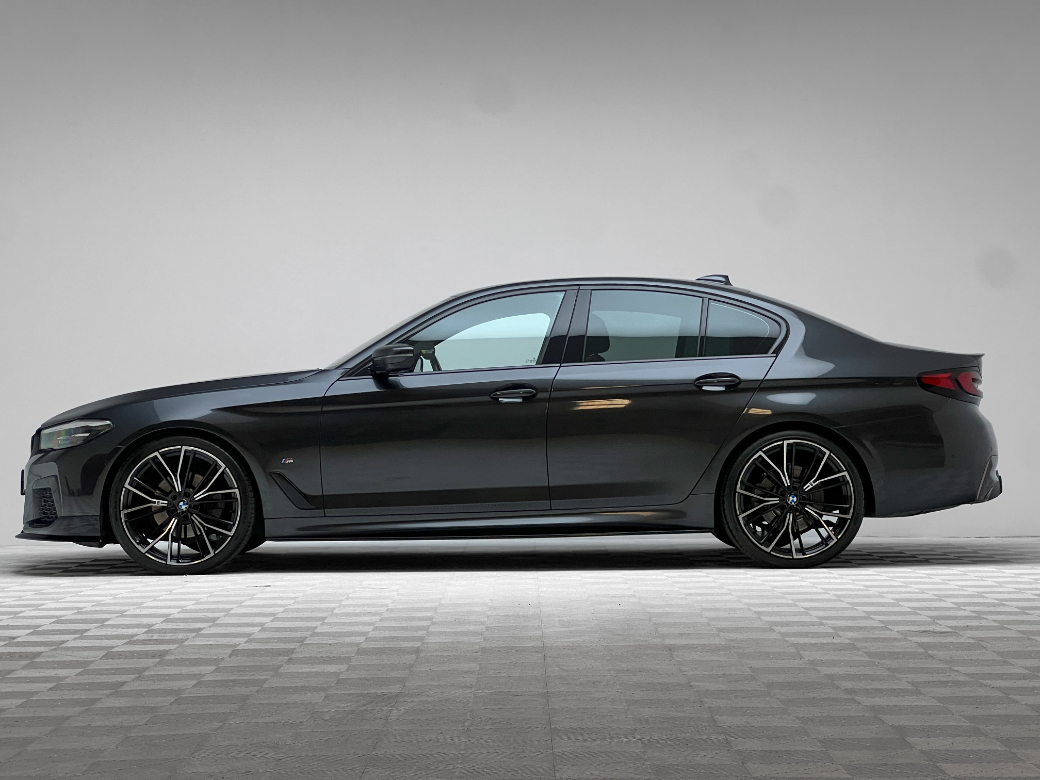 2022 BMW 5 Series