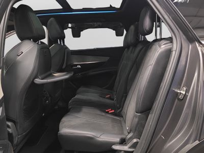 2021 Peugeot 5008