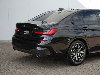 2022 BMW 330