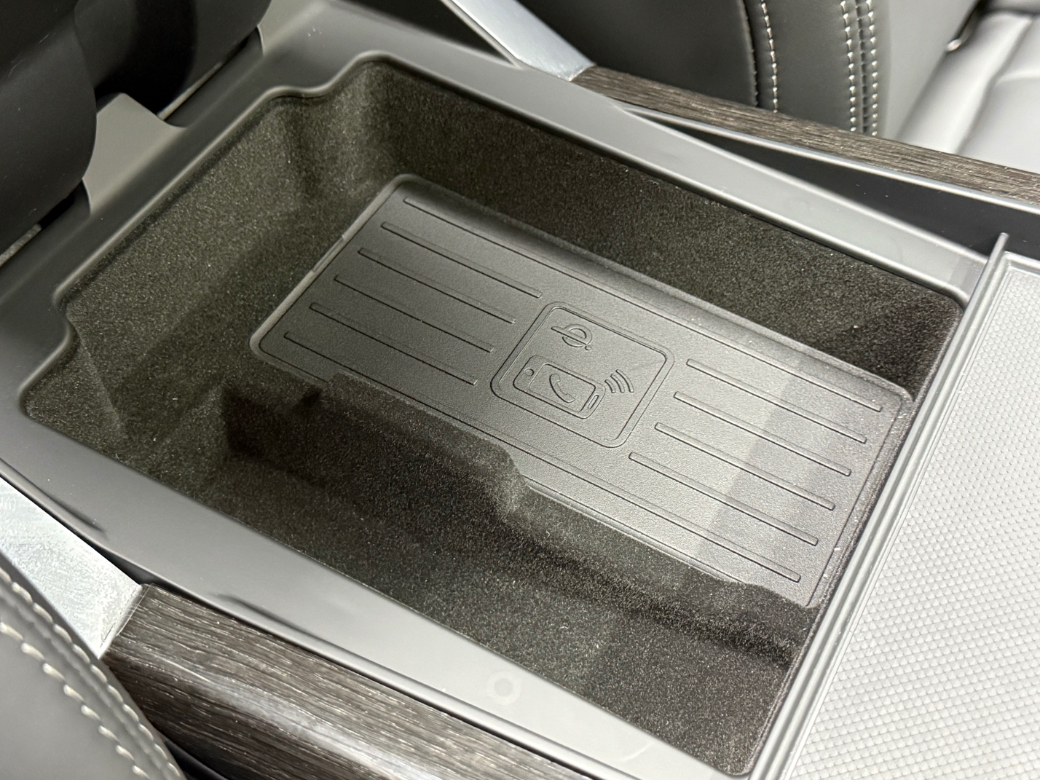 2025 Audi Q8
