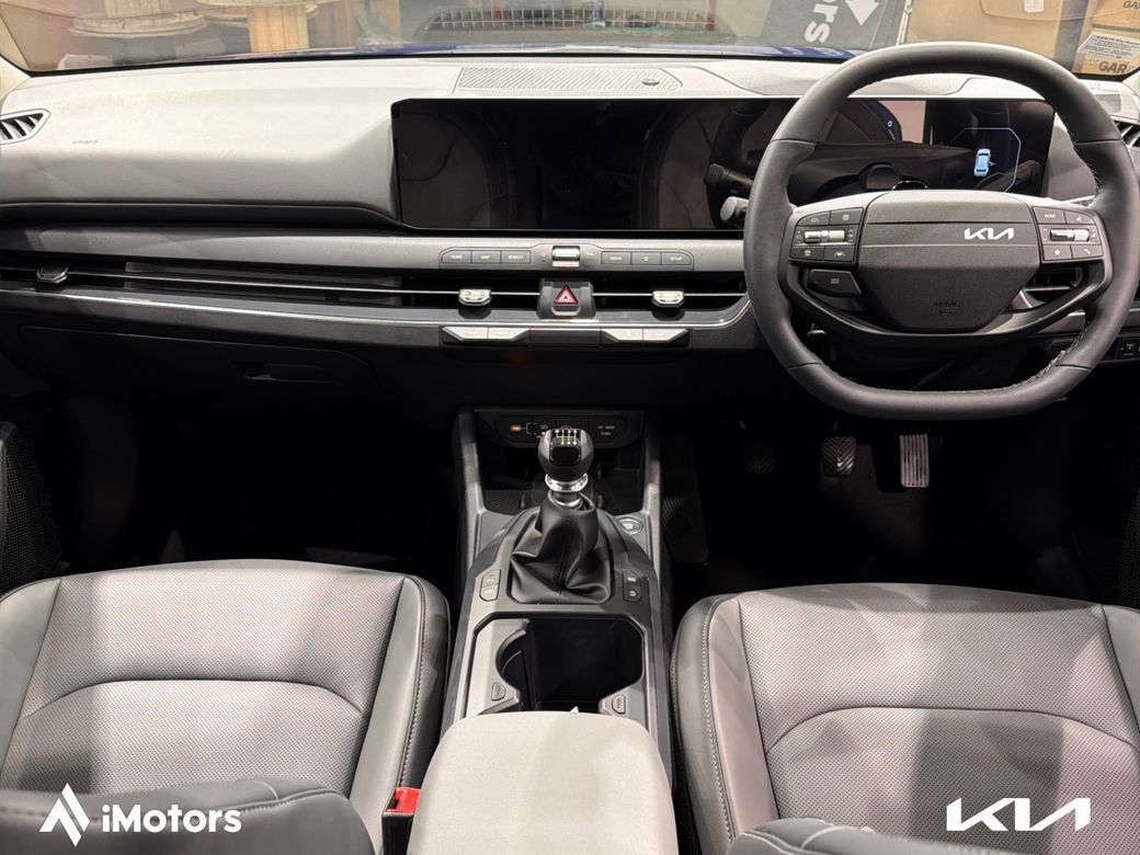 2026 Kia K4