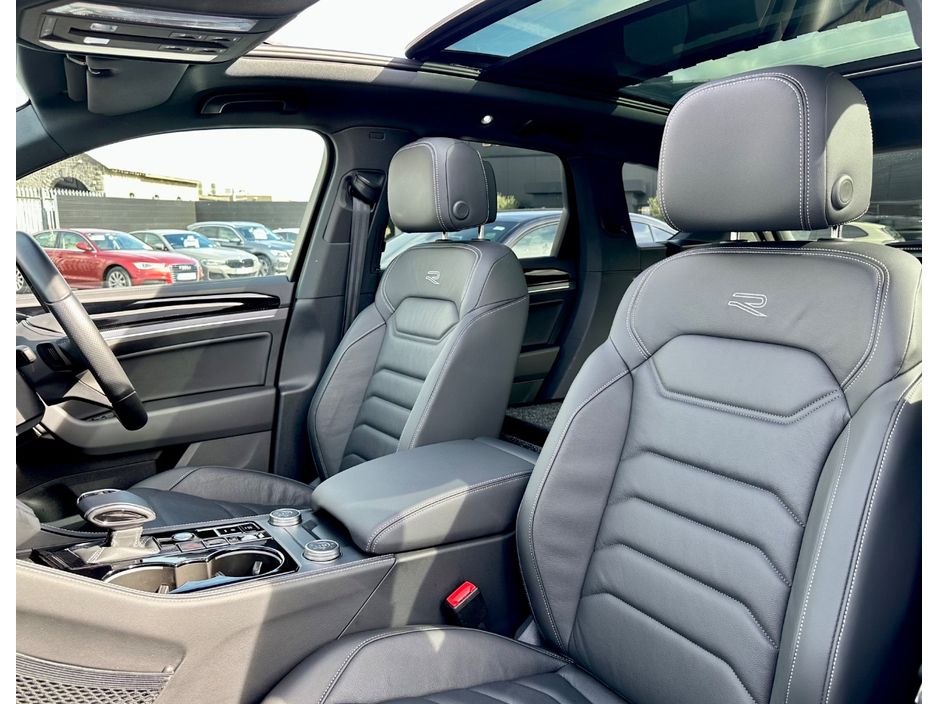 2025 Volkswagen Touareg