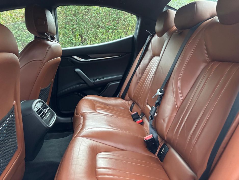 2016 Maserati Ghibli