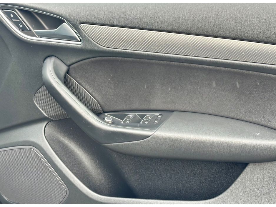 2016 Audi Q3