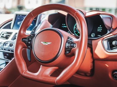 2018 Aston Martin DBS