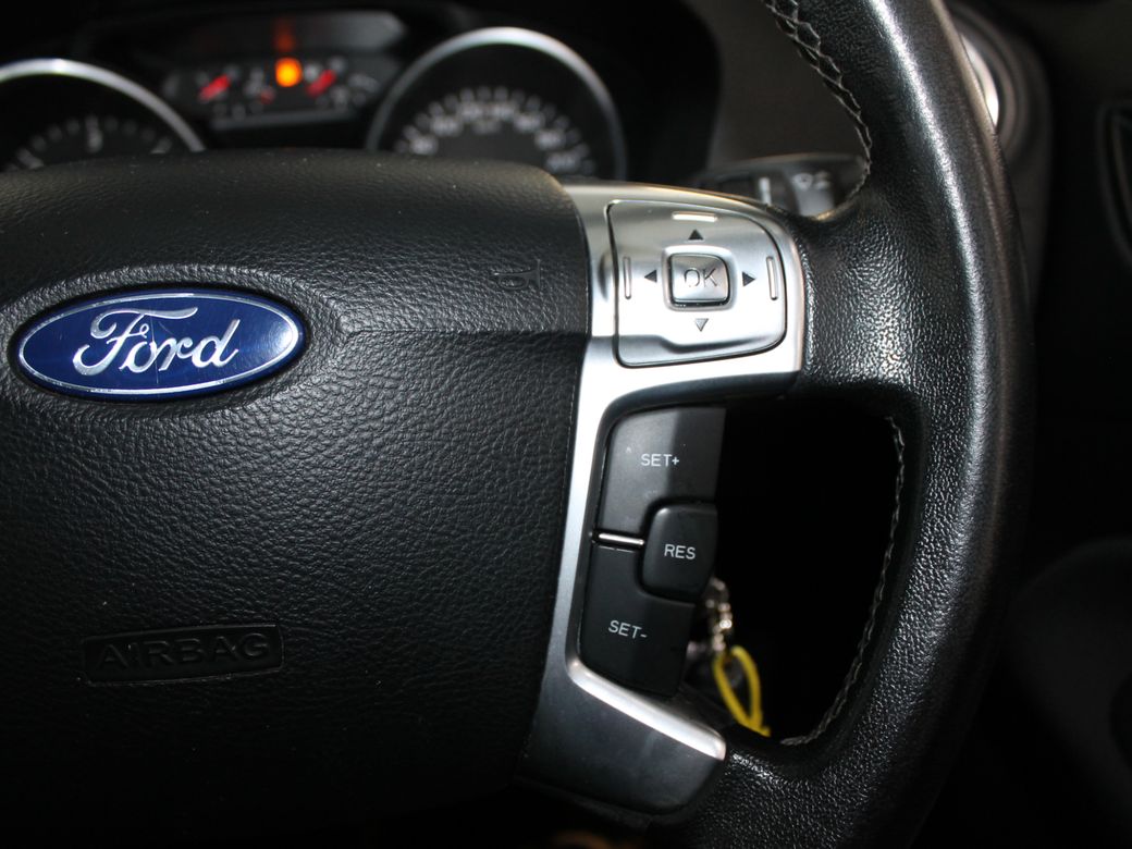 2014 Ford Mondeo