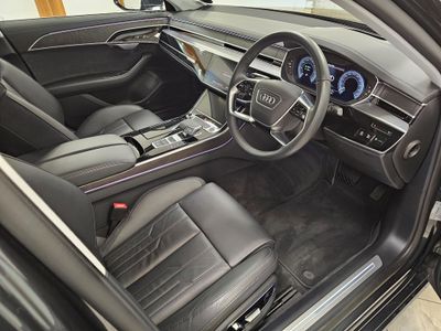 2024 Audi A8