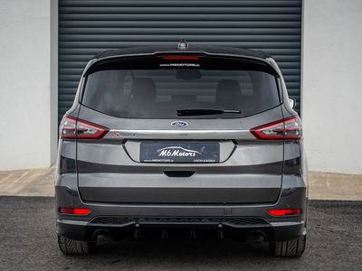 2022 Ford S-Max