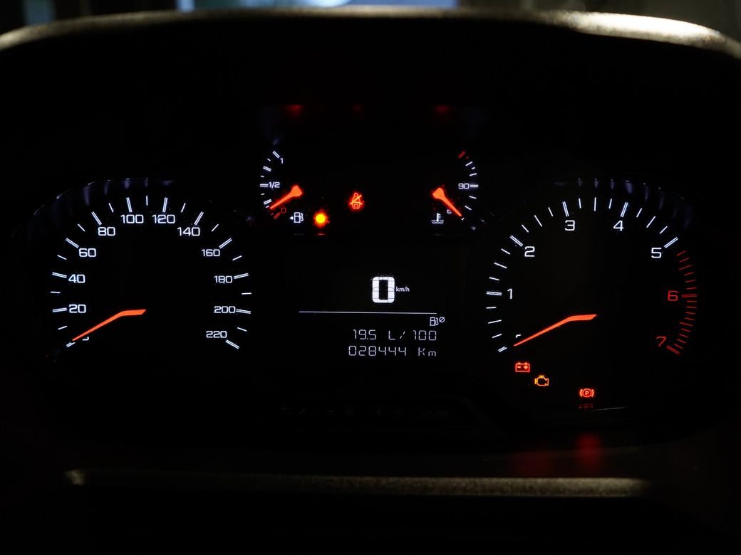 2024 Peugeot Partner