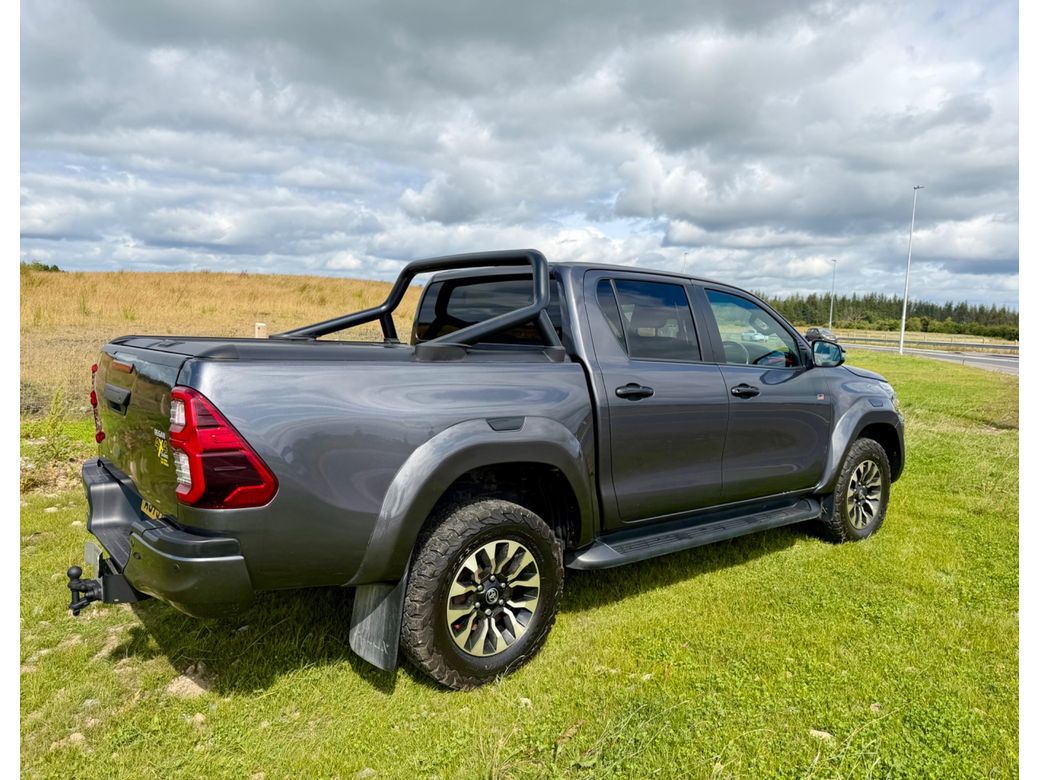 2023 Toyota Hilux