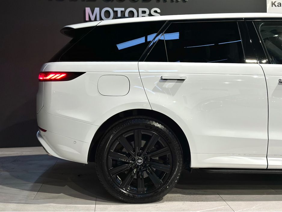 2024 Land Rover Range Rover Sport