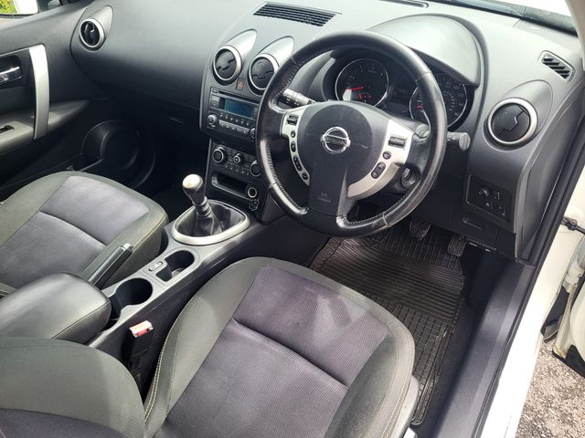 2013 Nissan Qashqai +2